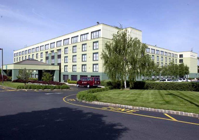 Embassy Suites By Hilton Piscataway Somerset Εξωτερικό φωτογραφία